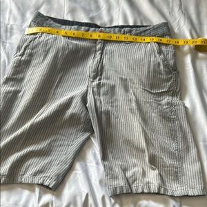 Hurley Gray Flat Front Shorts Casual Style